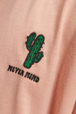 camiseta-estampada-cuello-redondo-manga-corta-con-bordado-en-frente