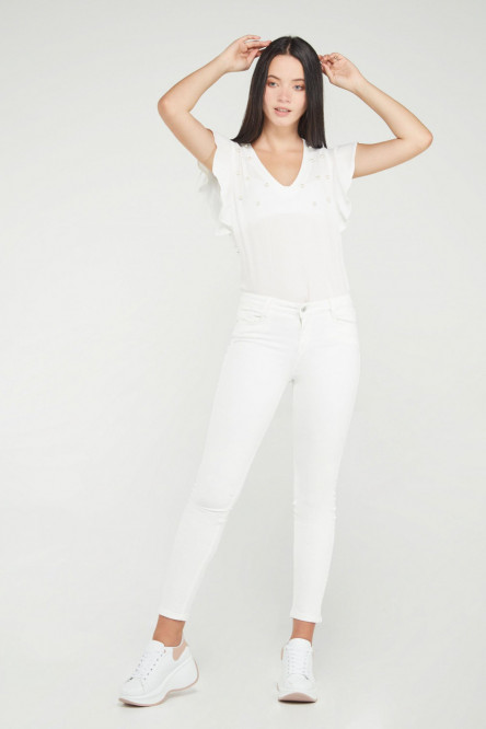 BLUSA CON PERLAS