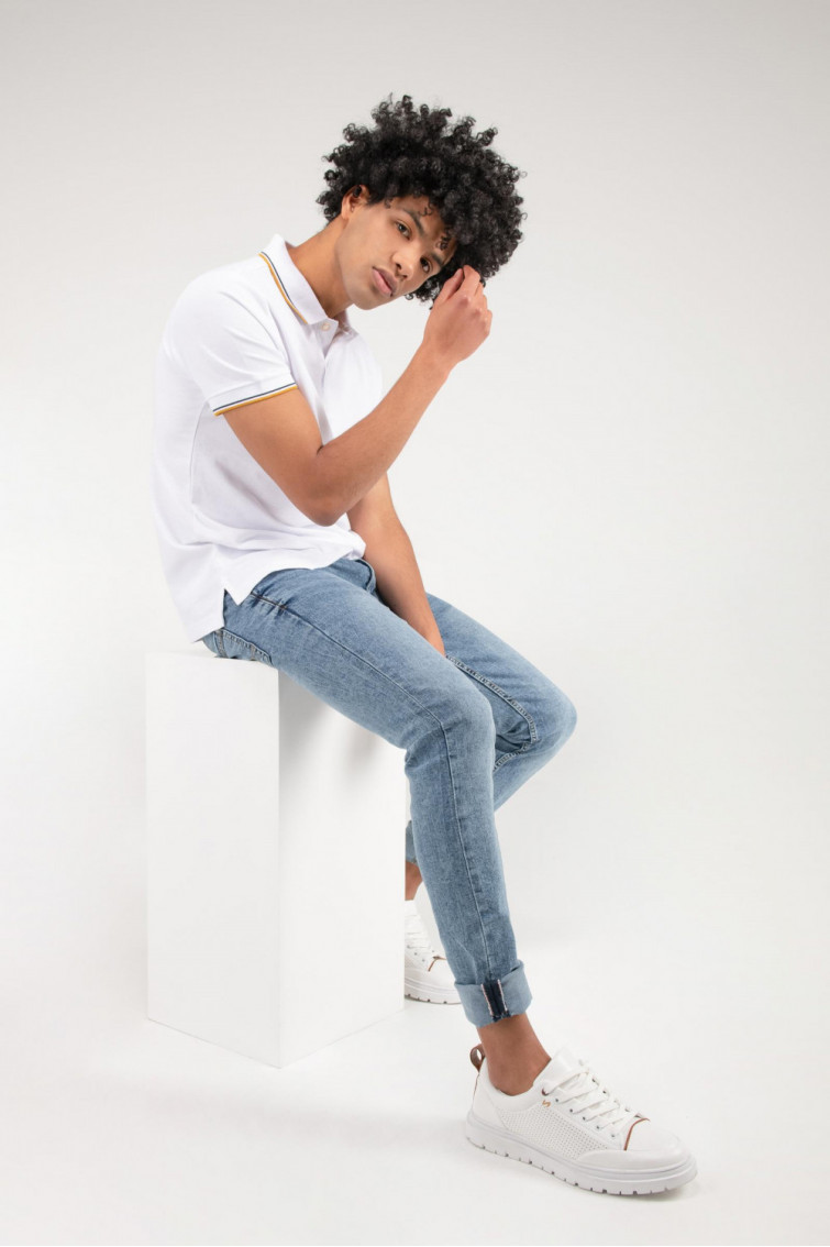 JEAN SKINNY FIT TIRO MEDIO