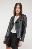 Chaqueta efecto piel