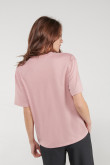 Camiseta, manga corta, con estampado en frente.